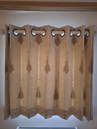 Osbourne little curtain - osbourne,